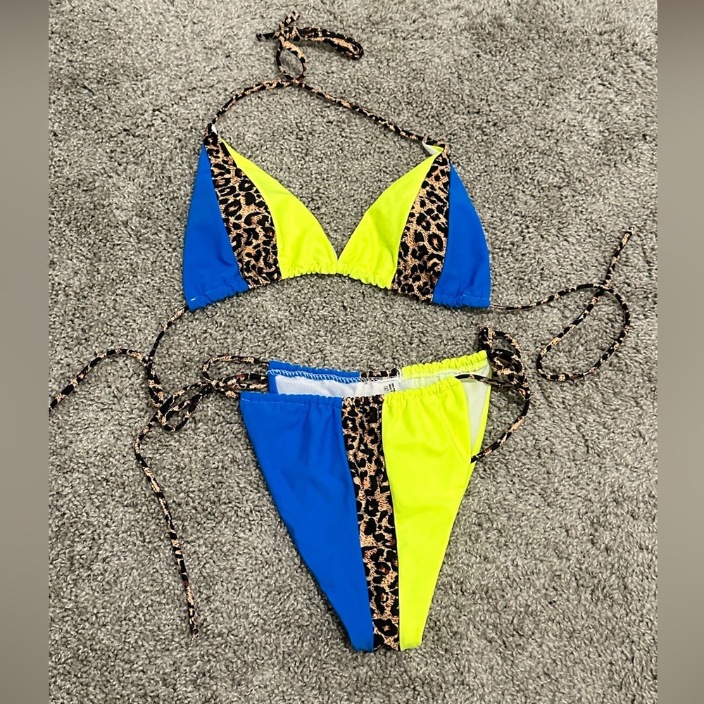 SHEIN Bikini